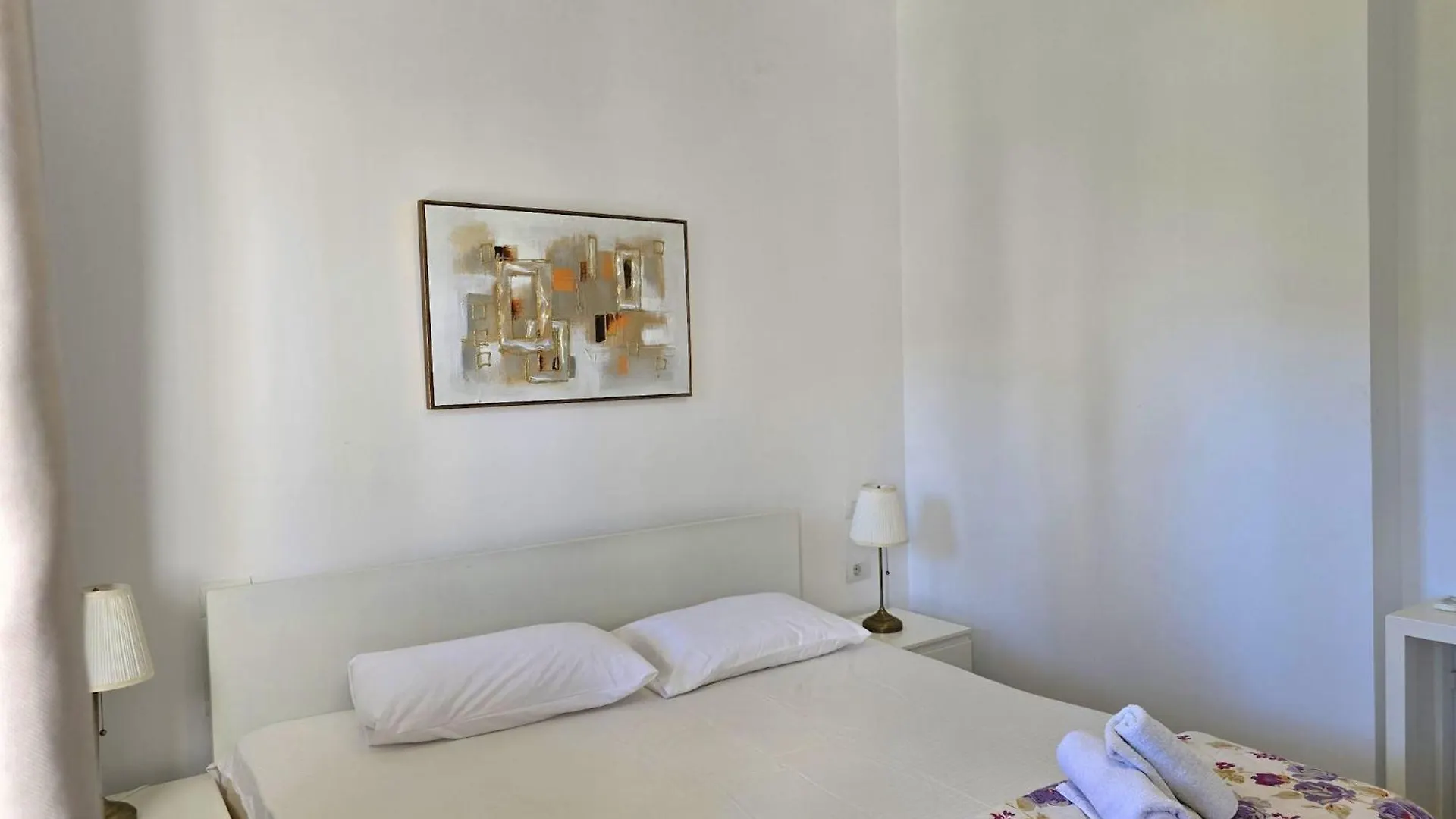Modern Beachside Home With Dishwasher Plazhi San Pietro Albania
