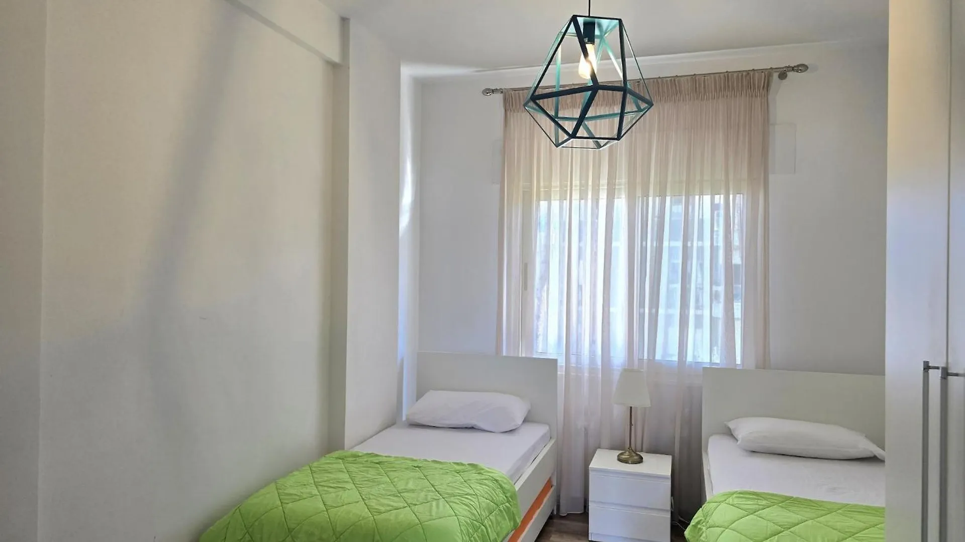 Apartment Modern Beachside Home With Dishwasher Plazhi San Pietro